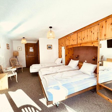 Hotel Old Jnn Klosters-Serneus Extérieur photo