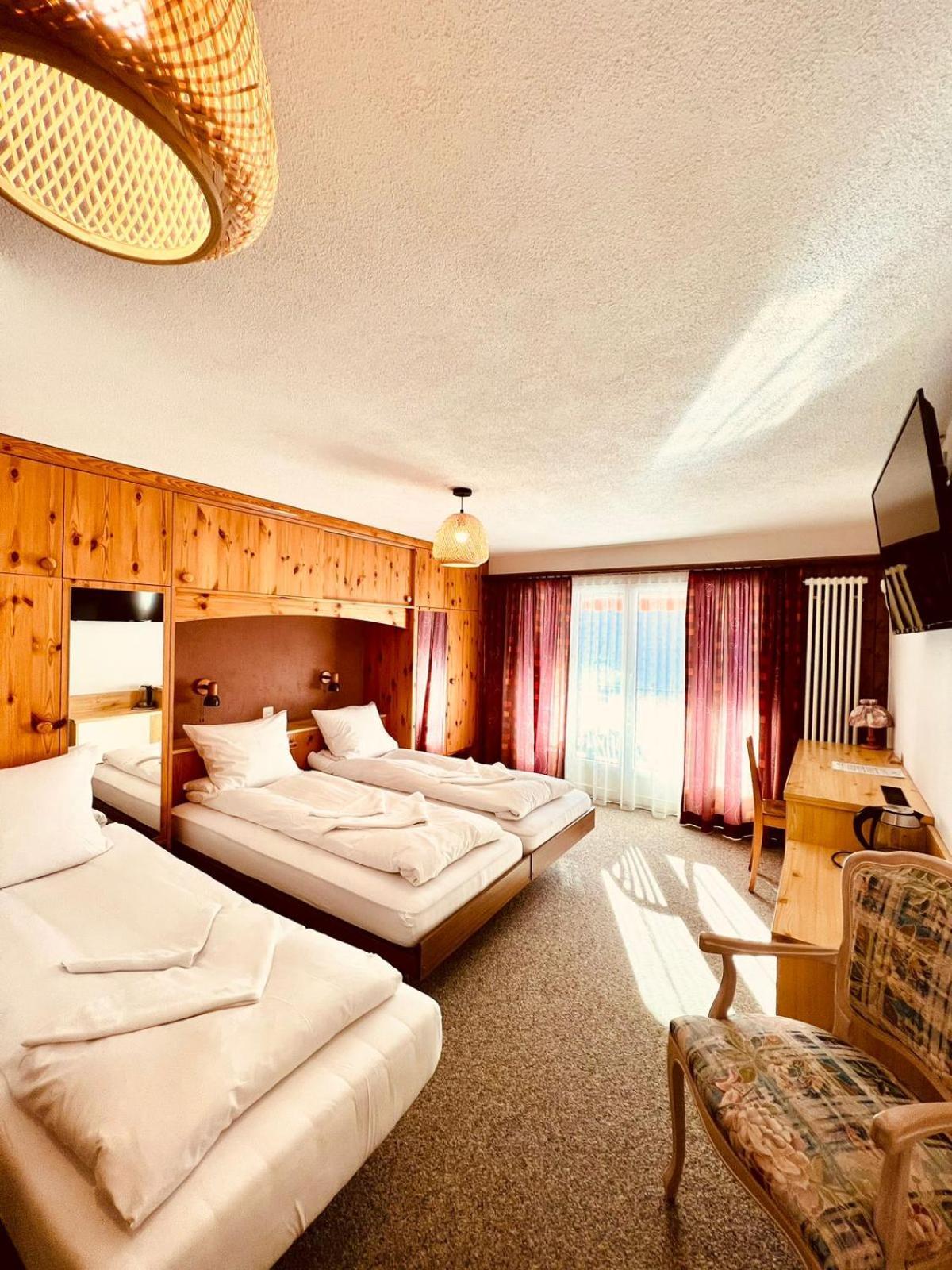 Hotel Old Jnn Klosters-Serneus Extérieur photo